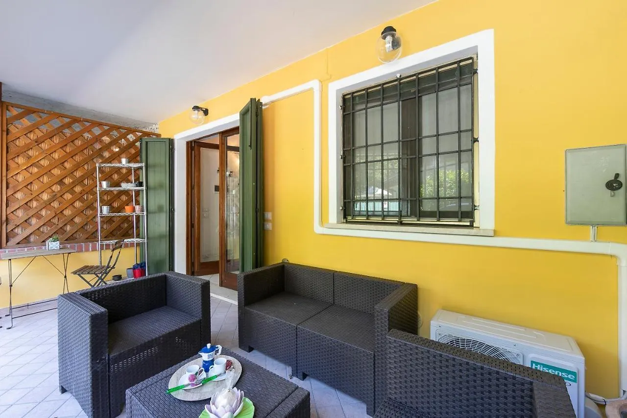 Suite Perla Salo Terrace 100M From Lake - Happy Rentals Lejlighed